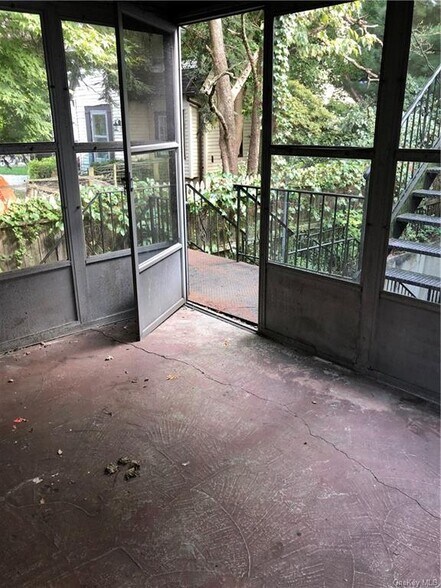 More Photos Of 1730 Central Park Ave, Yonkers Medical For Lease