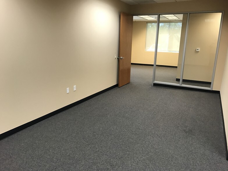 More Photos Of 8282 White Oak Ave, Rancho Cucamonga Unknown For Lease