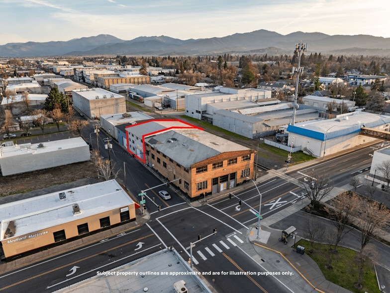 More Photos Of 316 Front St, Medford Specialty For Sale