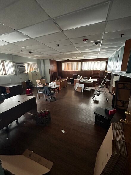 More Photos Of 181 Conant St, Pawtucket Manufacturing For Lease