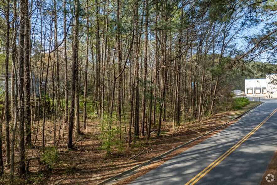 More Photos Of 0 Plaza Pky, Douglasville Land For Sale