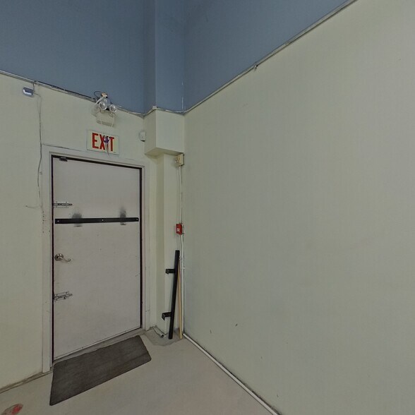 More Photos Of 3104-3160 Parsons Rd NW, Edmonton Office Residential For Sale