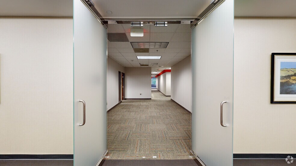 More Photos Of 7501 Boulder View Dr, North Chesterfield Unknown For Lease