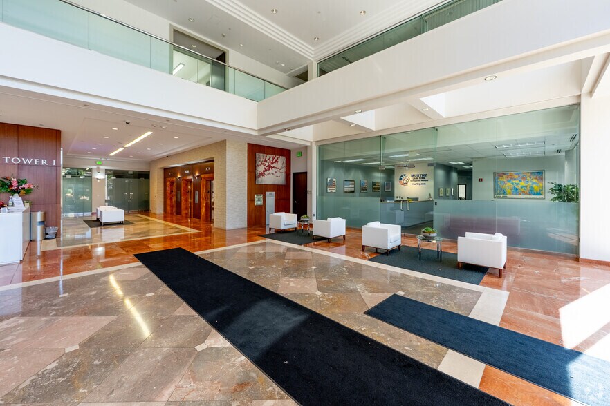 More Photos Of 10451 Mill Run Cir, Owings Mills Office For Sale