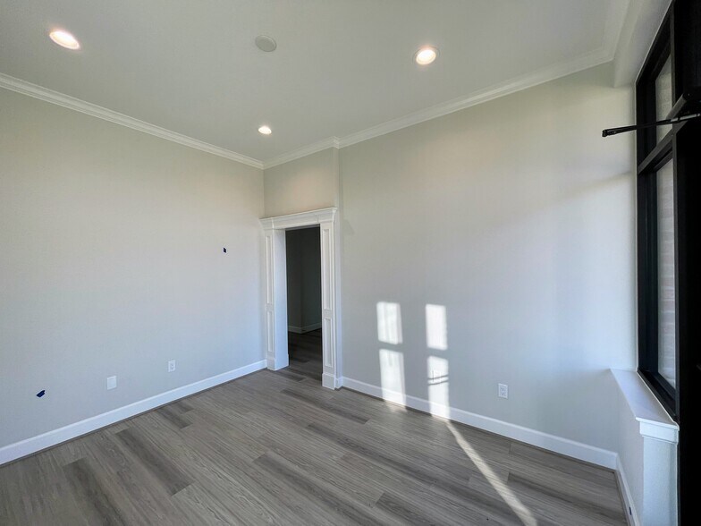 More Photos Of 7700 Preston Rd, Frisco Medical For Lease