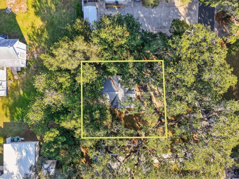 More Photos Of 111 E Lady Lake Blvd, Lady Lake Office For Lease