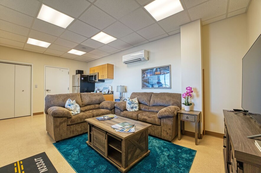 More Photos Of 741 Airport Rd, Winchester Airplane Hangar For Sale