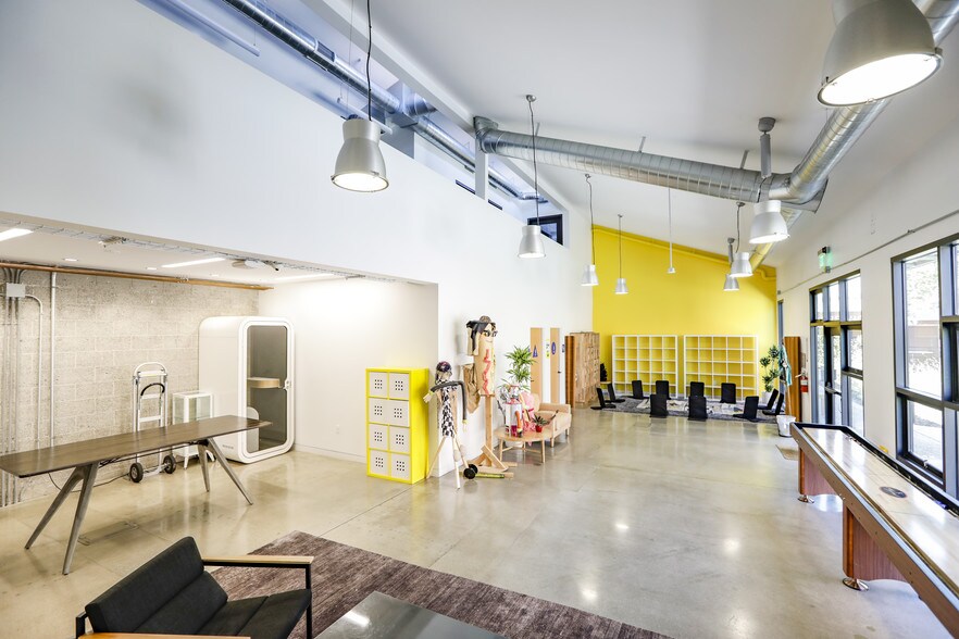 More Photos Of 606-654 Venice Blvd, Venice Loft Creative Space For Lease