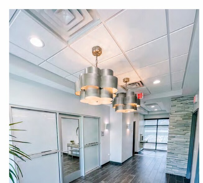 More Photos Of 1435 Stuart Engals Blvd, Mount Pleasant Office For Sale