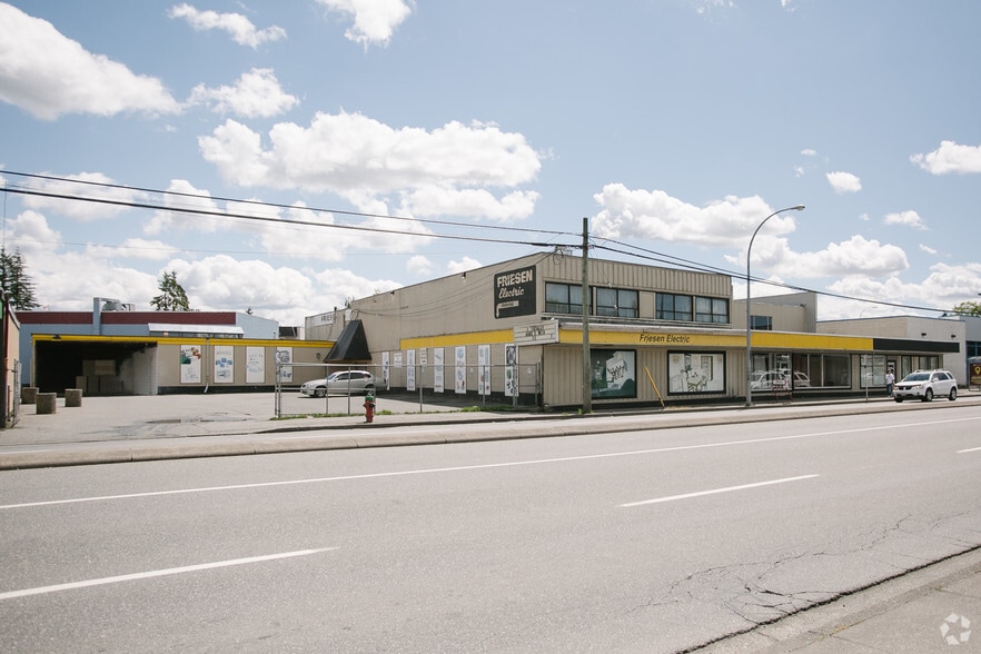 Primary Photo Of 32032 S Fraser Way, Abbotsford Storefront For Lease
