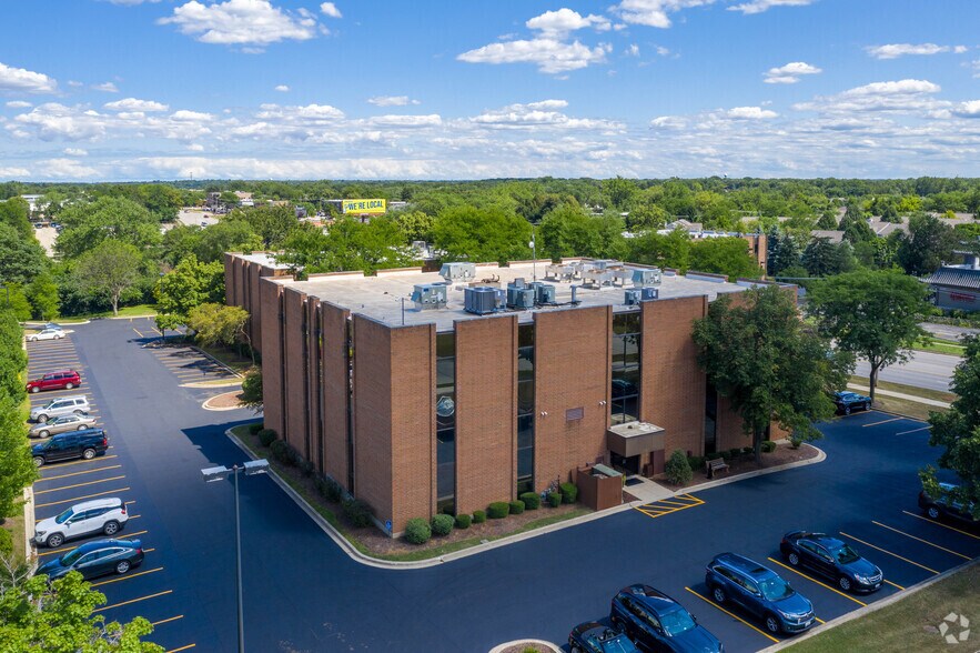 More Photos Of 3060-3080 Ogden Ave, Lisle Unknown For Lease