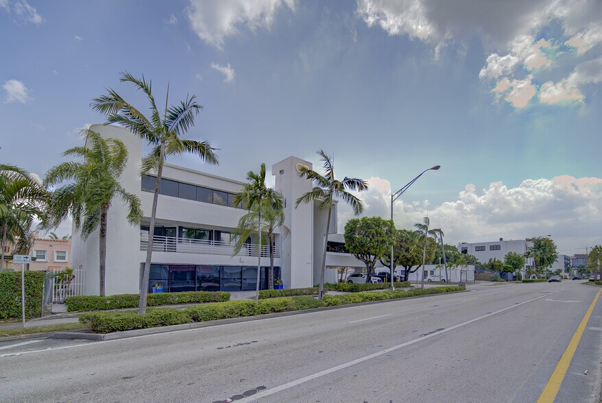 More Photos Of 2455 SW 27th Ave, Miami Medical For Lease