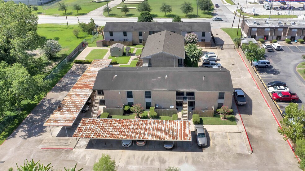More Photos Of 3002 Pasadena Blvd, Pasadena Apartments For Sale