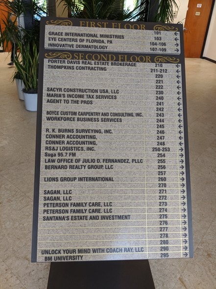 More Photos Of 3507 Lee Blvd, Lehigh Acres Loft Creative Space For Lease