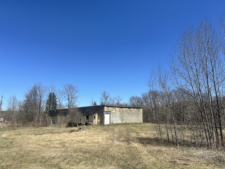 Primary Photo Of 226 Limestone st, Caribou Industrial For Sale