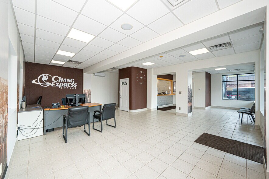 More Photos Of 183 Appleton St, Lowell General Retail For Sale