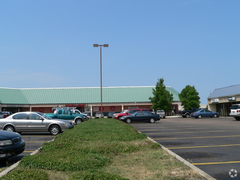 More Photos Of 3501 Chateau Blvd, Kenner Unknown For Lease