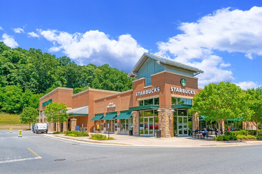 More Photos Of 2650 Quarry Lake Dr, Baltimore Medical For Lease