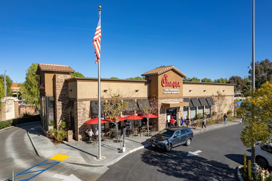 More Photos Of 26450 McBean Pky, Valencia Unknown For Lease