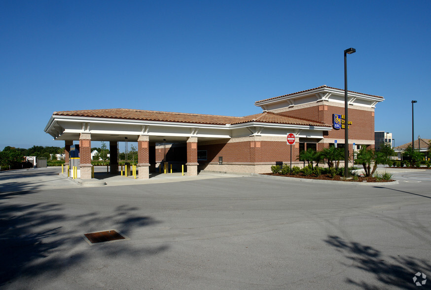 Primary Photo Of 1321 International Pky, Lake Mary Bank For Lease