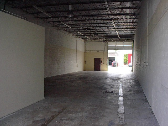 More Photos Of 1225 S Dixie Hwy, Pompano Beach Warehouse For Lease