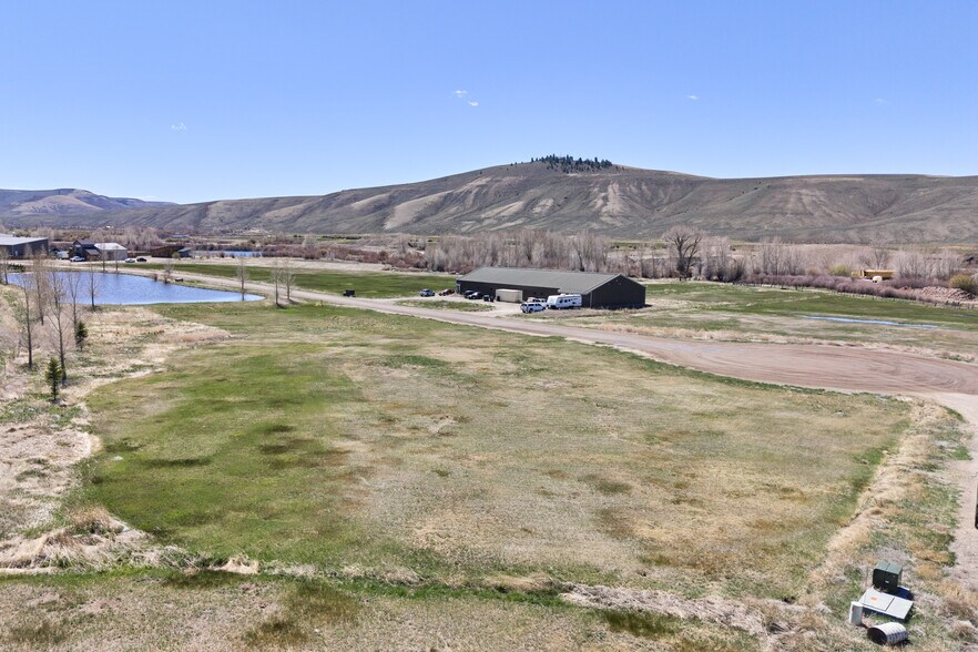 More Photos Of 200 Griffing Rd, Gunnison Land For Sale