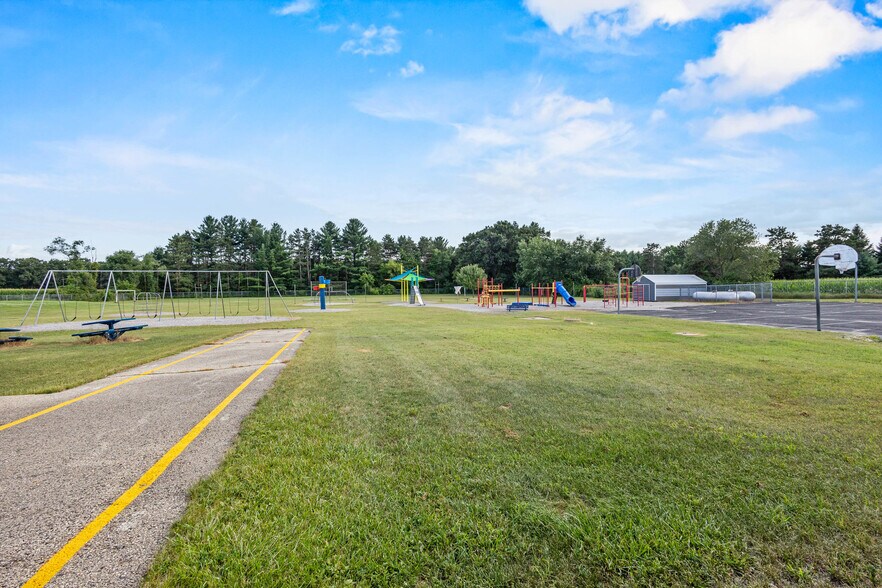 More Photos Of W11195 WI-127, Portage Schools For Sale