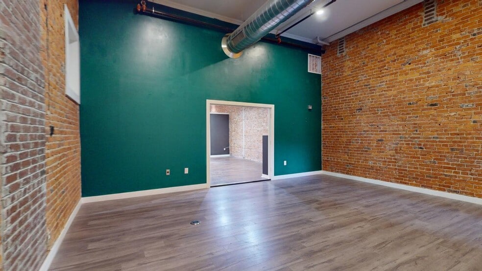 More Photos Of 112 W 2nd St, Grand Island Light Distribution For Lease