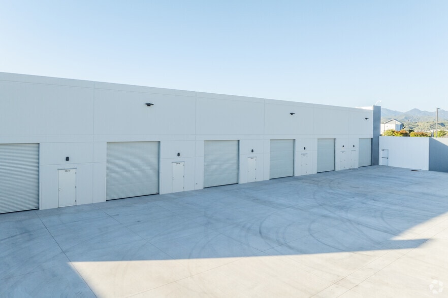 More Photos Of 28650 Airoso St, Rancho Mission Viejo Unknown For Lease