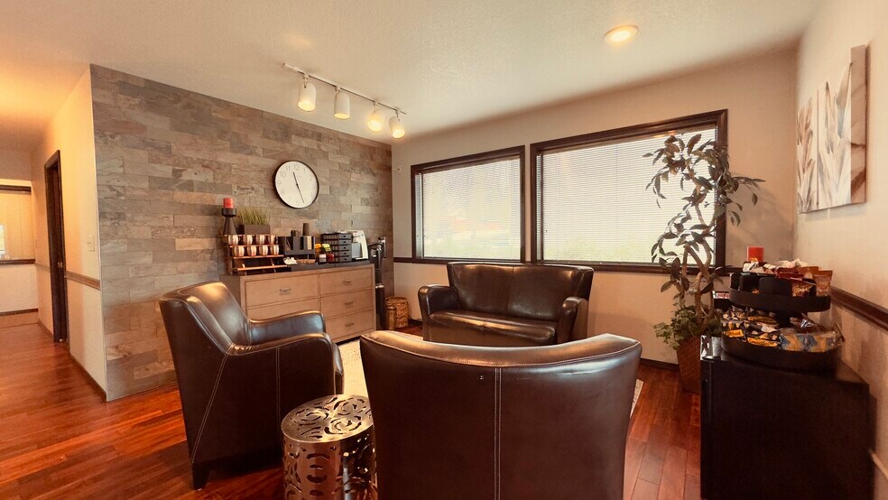 Primary Photo Of 2625-2627 Martin Way E, Olympia Office For Lease