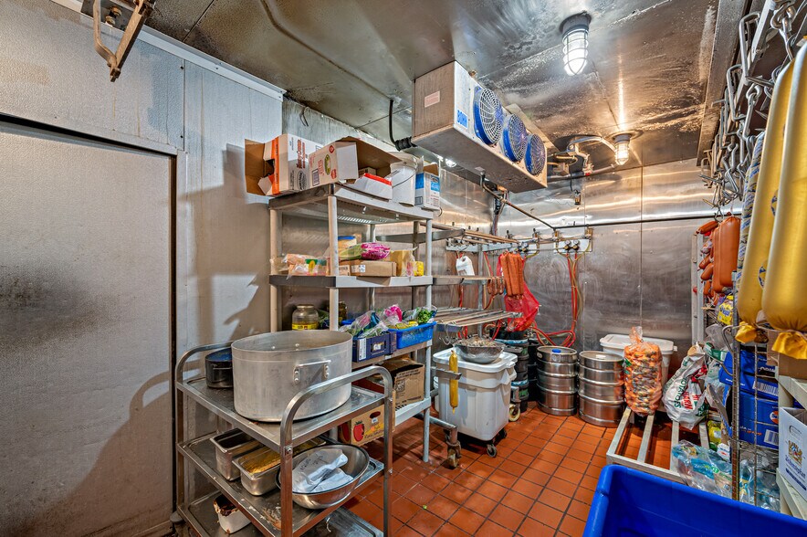 More Photos Of 1995 E Bay Dr, Largo Restaurant For Sale