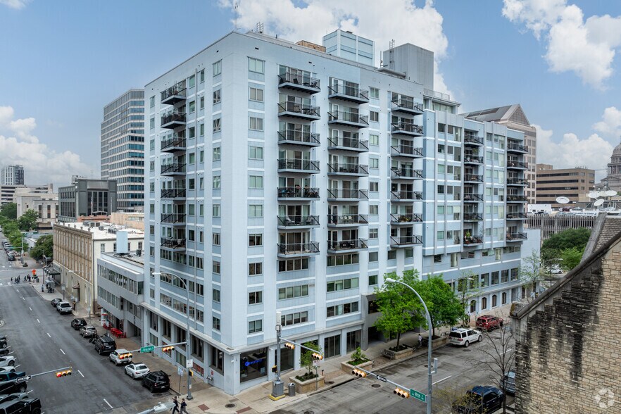 More Photos Of 800 Brazos St, Austin Apartments For Sale