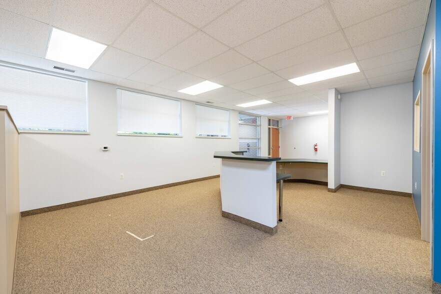 More Photos Of 10484 Citation Dr, Brighton Medical For Sale