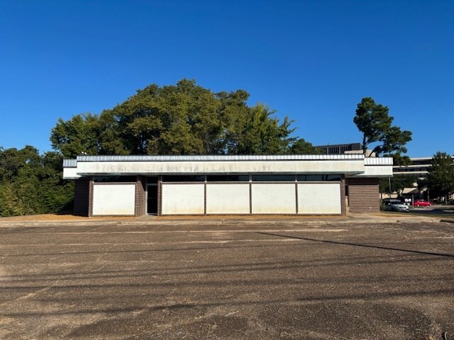 Primary Photo Of 803 Pine St, Texarkana Office For Sale