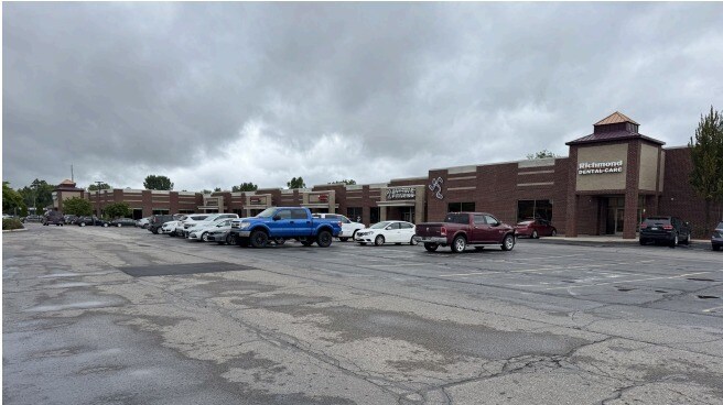 More Photos Of 67180-67244 Gratiot Ave, Richmond Unknown For Lease