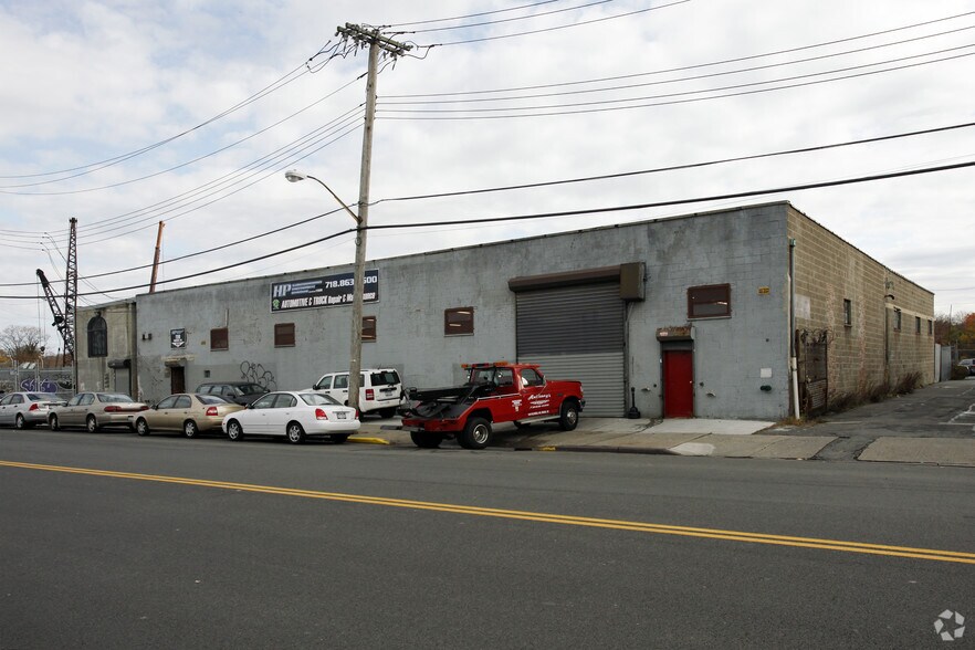 More Photos Of 1190 Commerce Ave, Bronx Warehouse For Sale