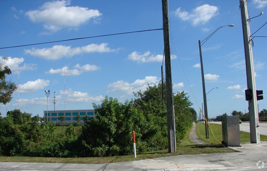 More Photos Of 2499 SW 101st Ave, Miramar Drugstore For Lease