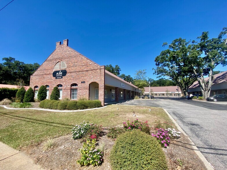 Primary Photo Of 2318 Pass Rd, Biloxi Office Residential For Lease