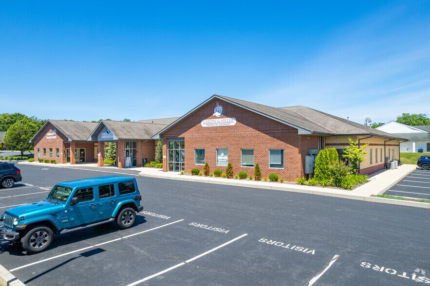 Primary Photo Of 4 Flowers Dr, Mechanicsburg Medical For Lease