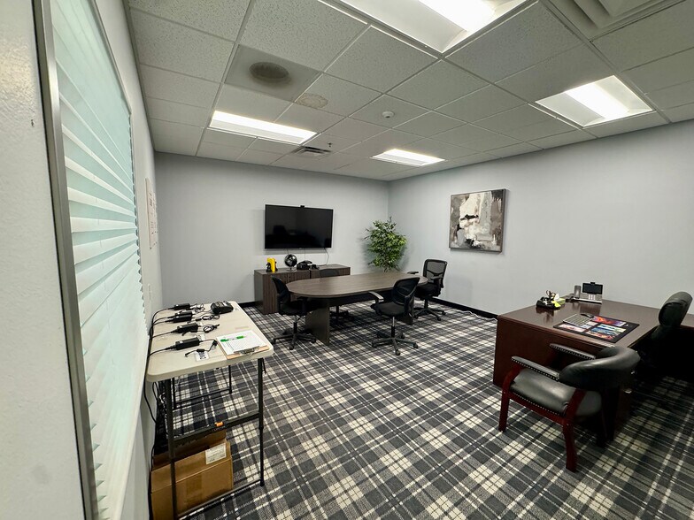 More Photos Of 5245 N Sloan Ln, Las Vegas Distribution For Lease