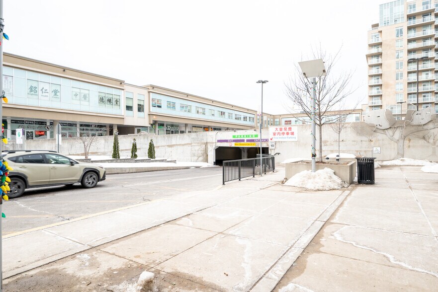 More Photos Of 28 S Unionville Av, Markham Storefront Retail Office For Sale