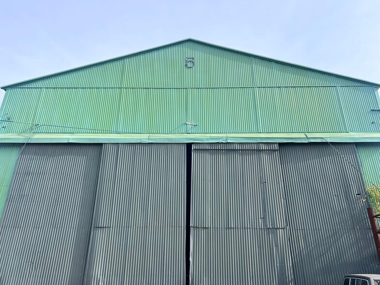 More Photos Of 3306 Charles Page Blvd, Tulsa Warehouse For Lease