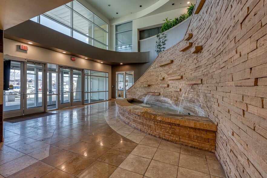 More Photos Of 8220 San Pedro NE, Albuquerque Office For Lease