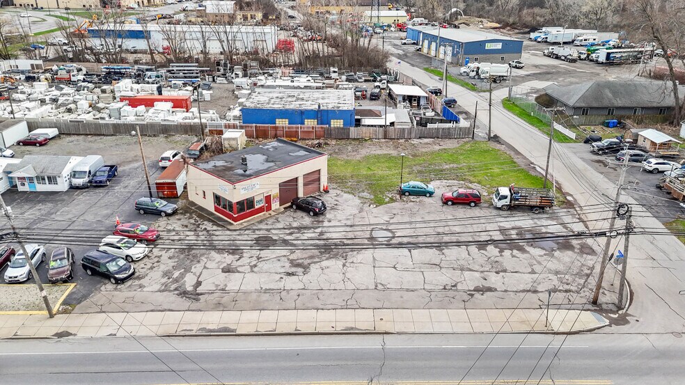 More Photos Of 1803 Lyell Ave, Rochester Auto Repair For Sale