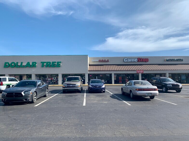 More Photos Of 4220-4330 W Tennessee St, Tallahassee General Retail For Lease