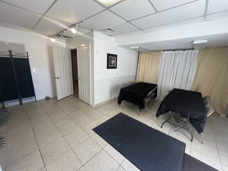More Photos Of 14434 California Ave, Victorville Freestanding For Sale