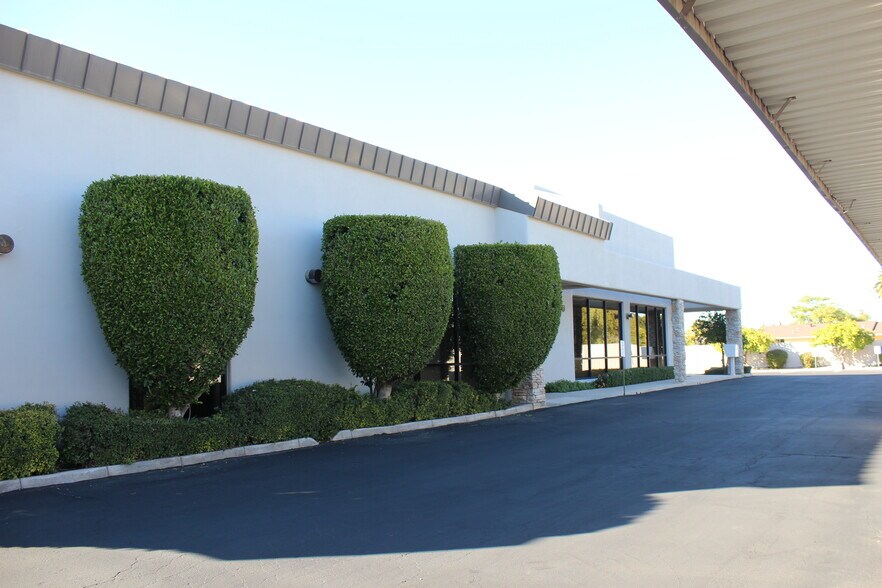 More Photos Of 1930 E Brown Rd, Mesa Office For Lease