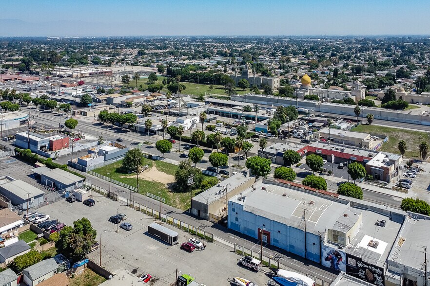 More Photos Of 123 N Long Beach Blvd, Compton Storefront Retail Office For Sale