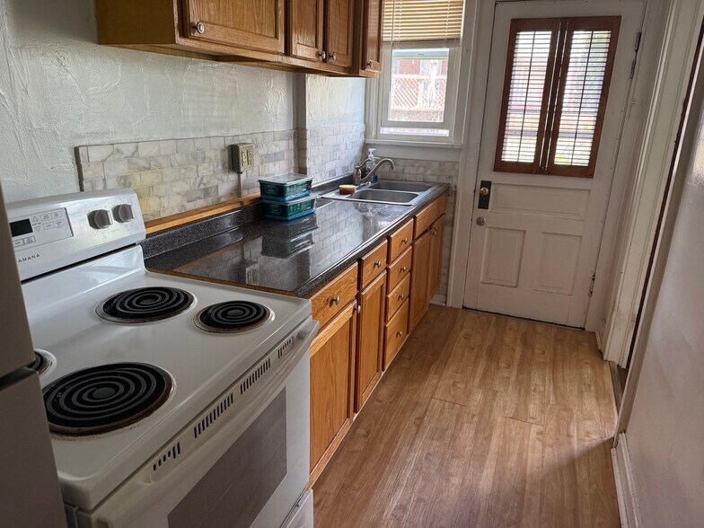 More Photos Of 2054 N 4th St, Columbus Apartments For Sale