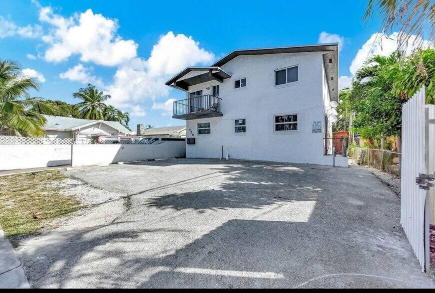 Primary Photo Of 429 NW 10th Ave, Miami Apartments For Sale
